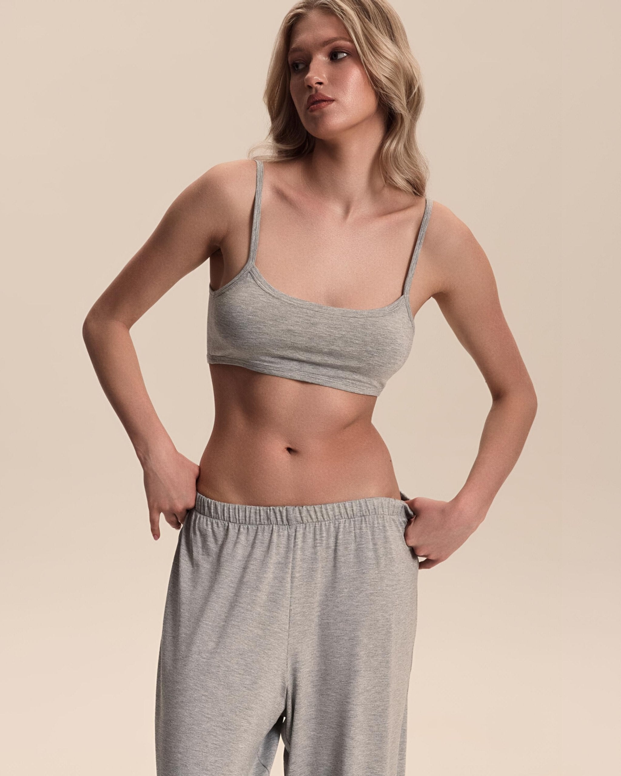 Dolce Gri Melanj Askılı Crop Top