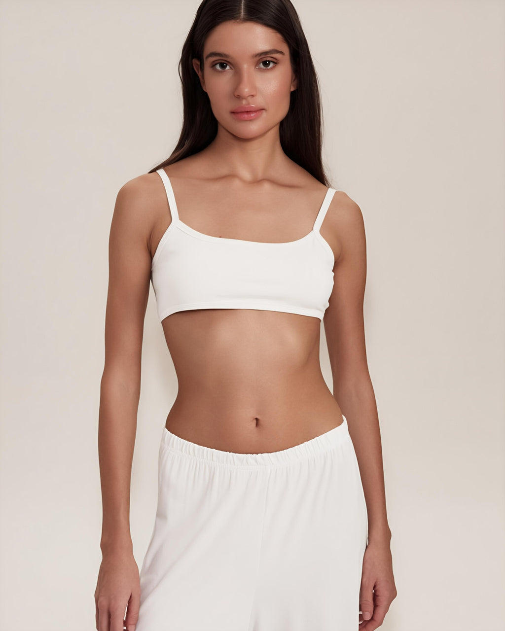 Dolce Beyaz Askılı Crop Top