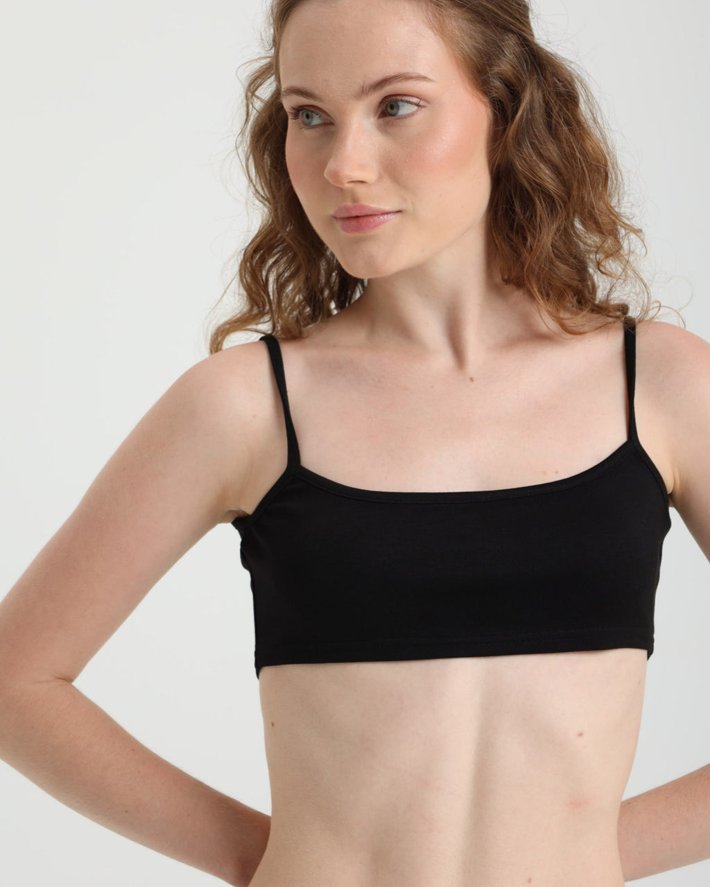 Dolce Siyah Askılı Crop Top