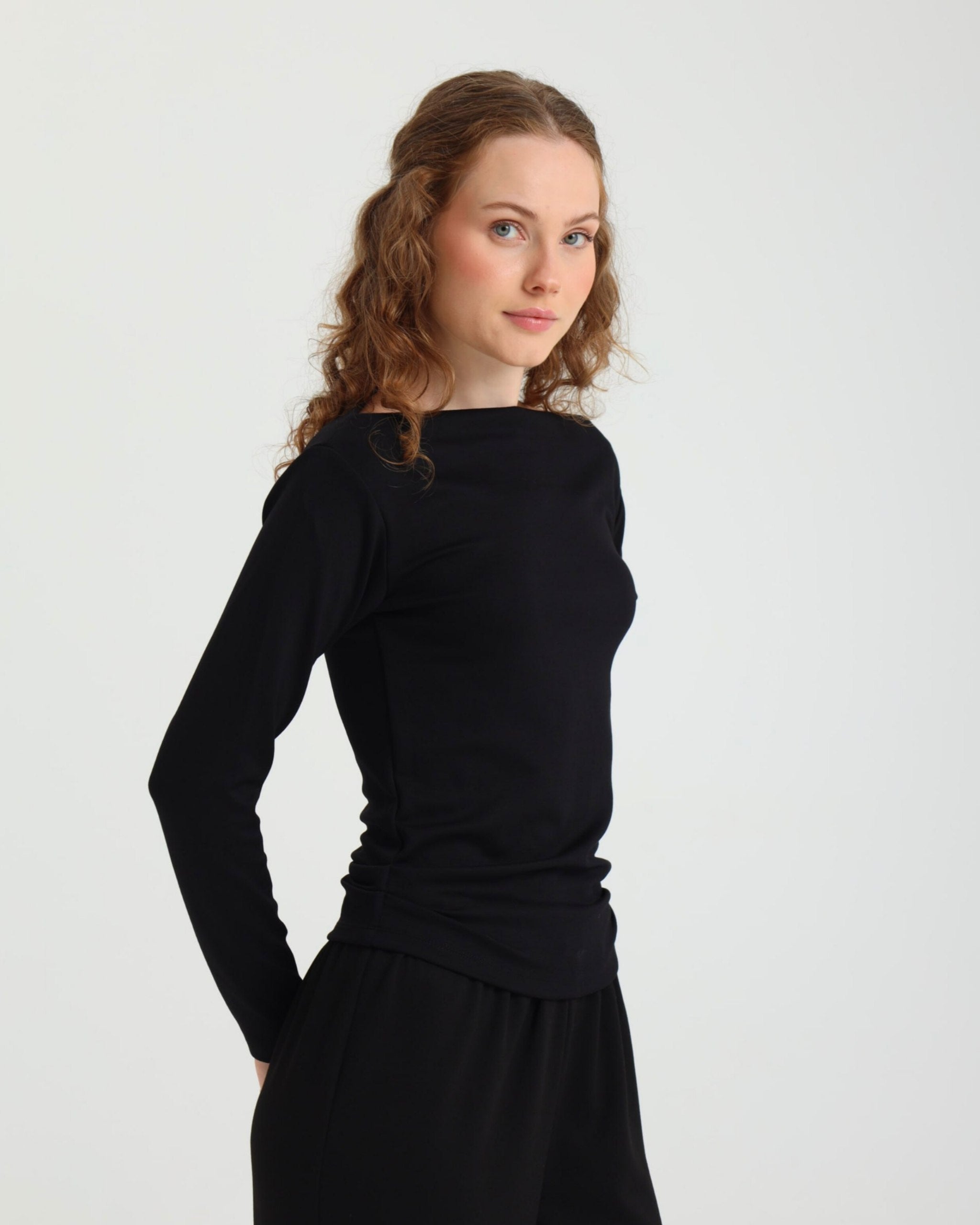 Dolce Siyah Kayık Yaka Bluz - Pantolon Set