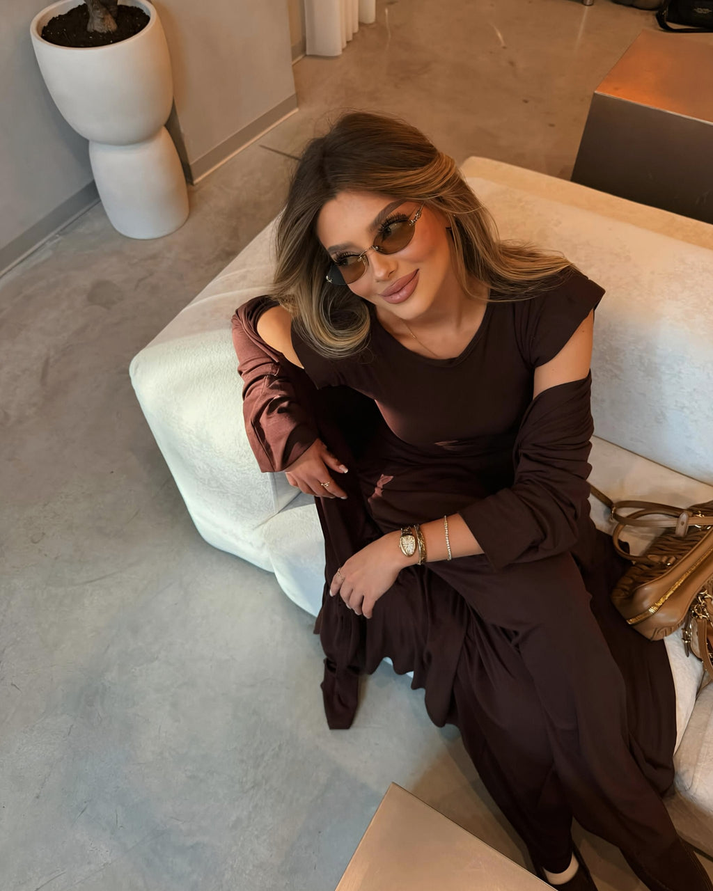Aisha Acı Kahve Vatkalı T-shirt - Pileli Pantolon - Kimono Set