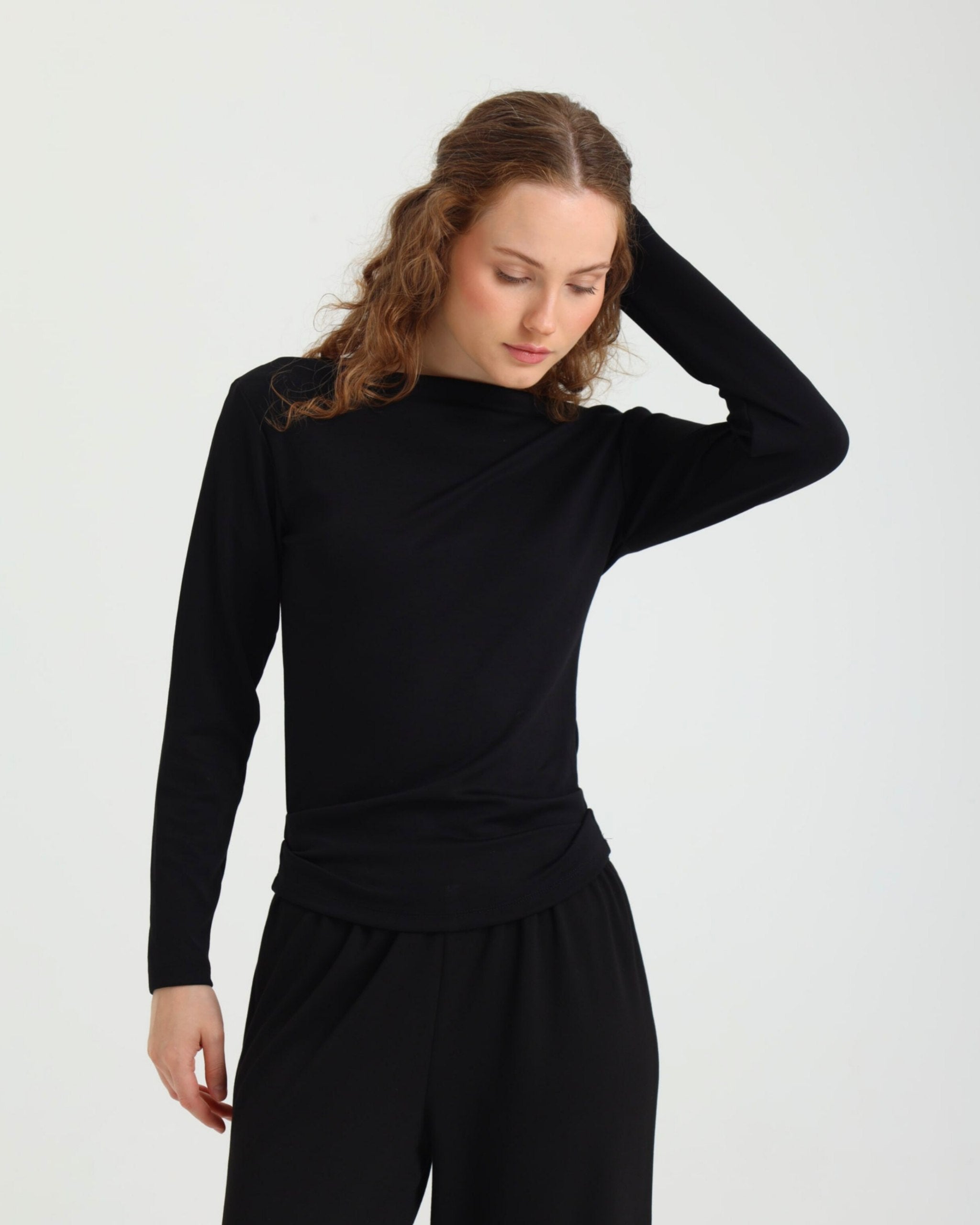Dolce Siyah Kayık Yaka Bluz - Pantolon Set