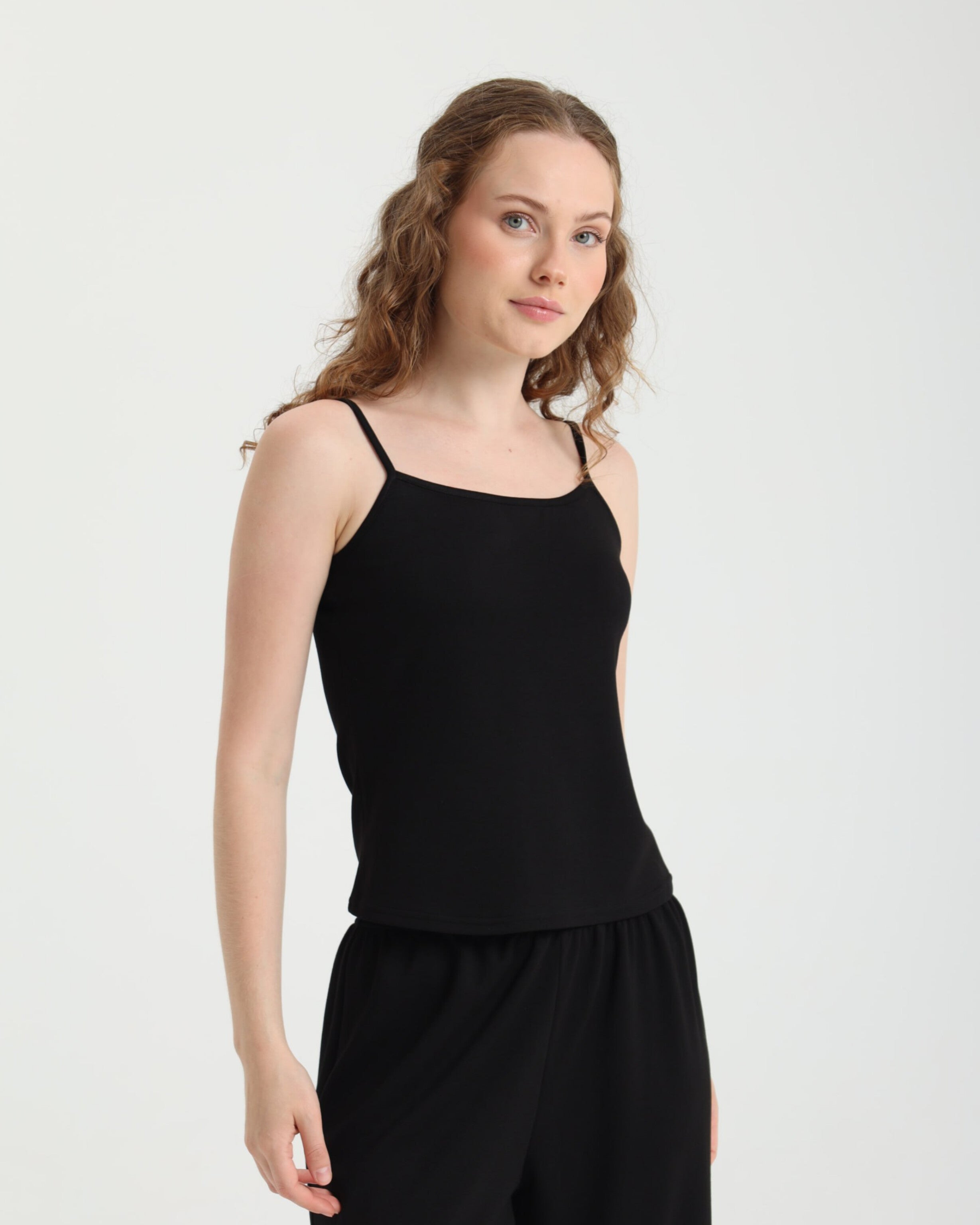 Dolce Siyah Askılı Top